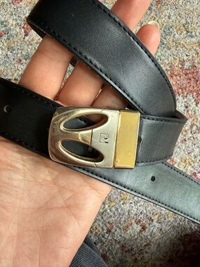 Pierre Cardin Black and Brown double sided leather belt with 3 tone gold buckle.